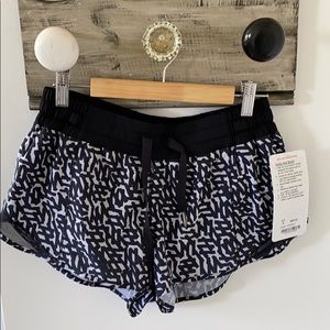 Lululemon hottie hot shorts